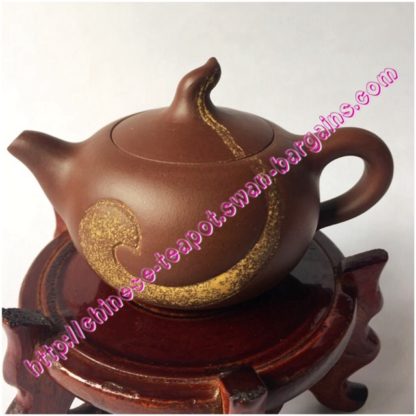 Golden Dusting Wave Yixing Zisha Teapot Singapore